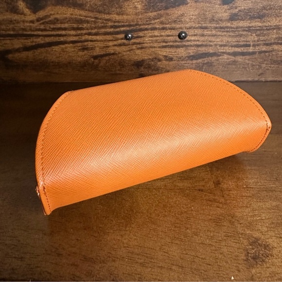 Tory Burch NWOT Sunglasses Case - Picture 2 of 6